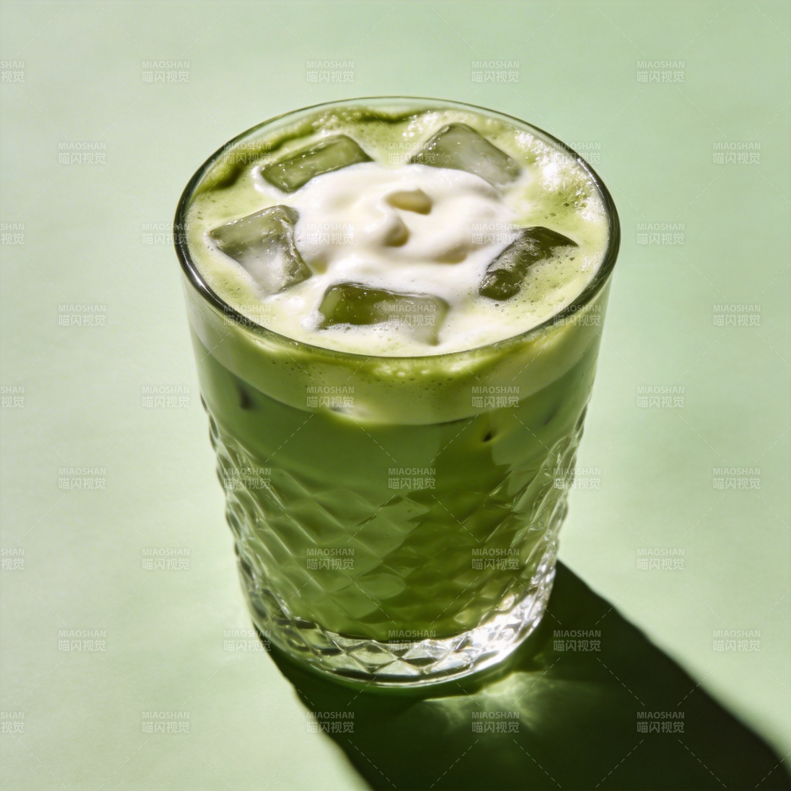 抹茶冰饮图片