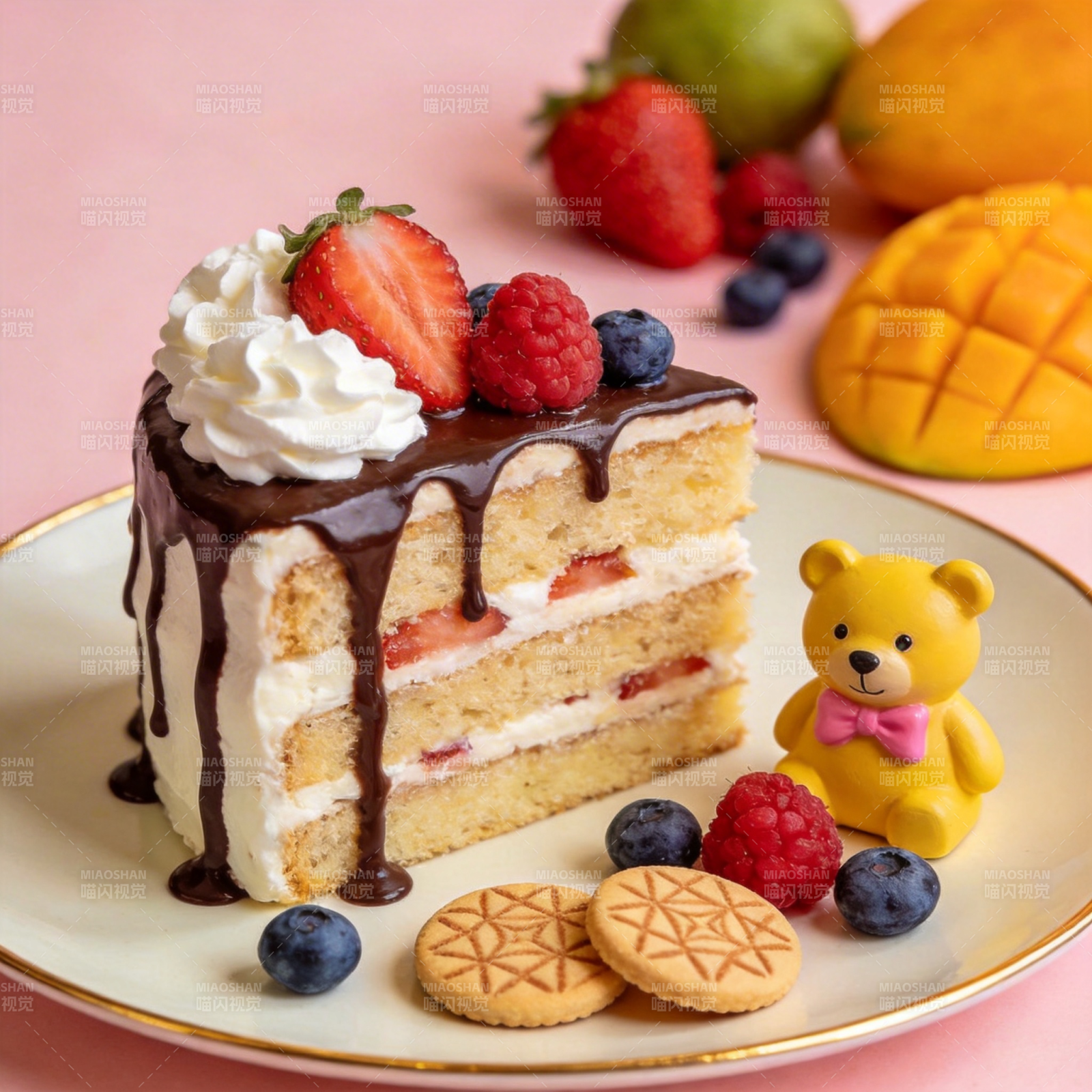 甜蜜蛋糕与小熊图片