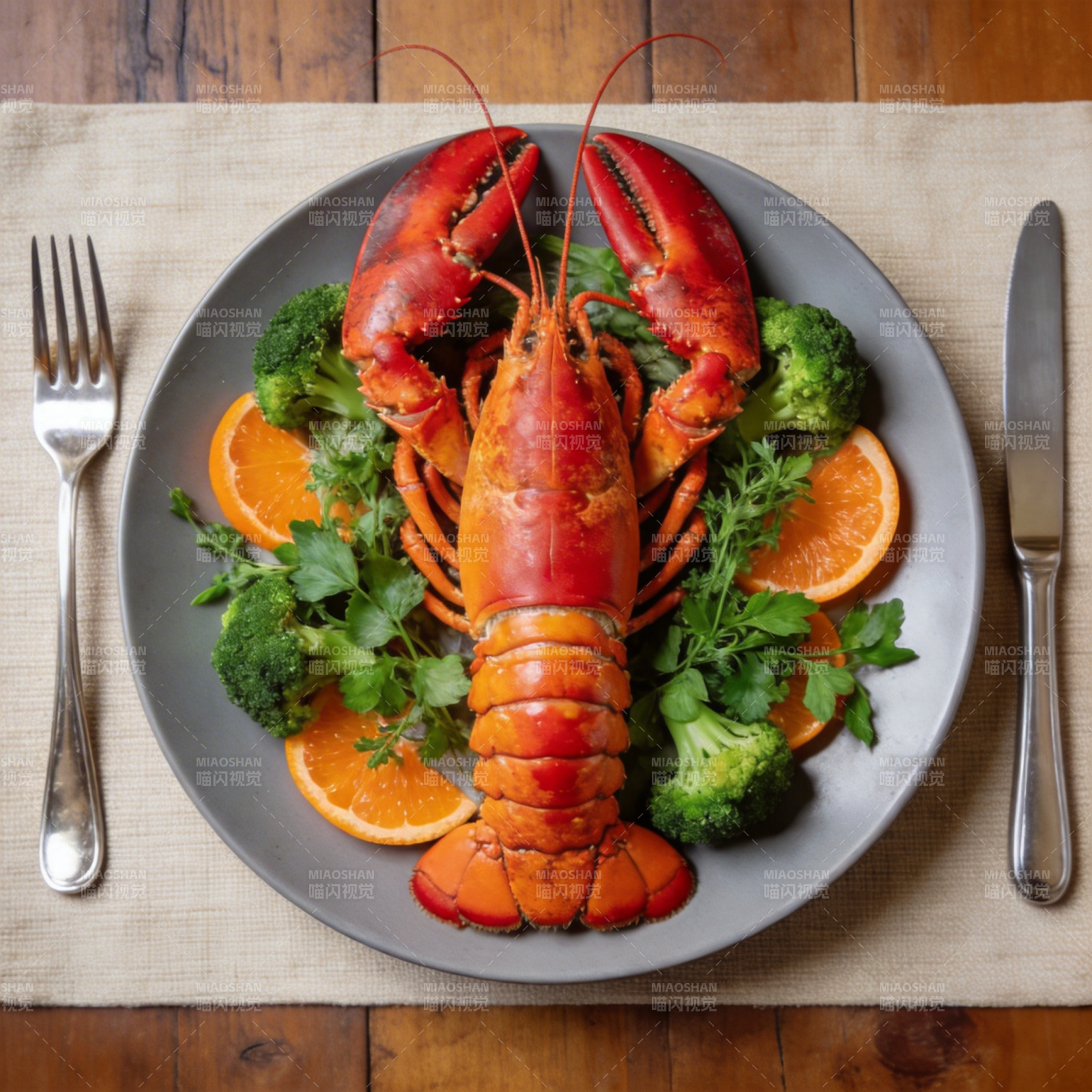 龙虾配橙西兰花图片