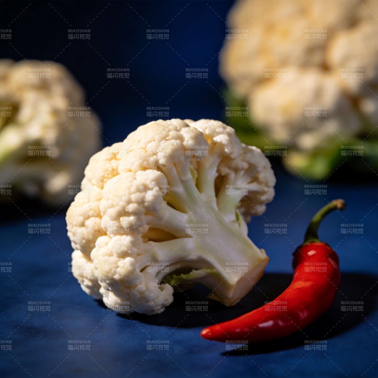 花椰菜与红辣椒图片