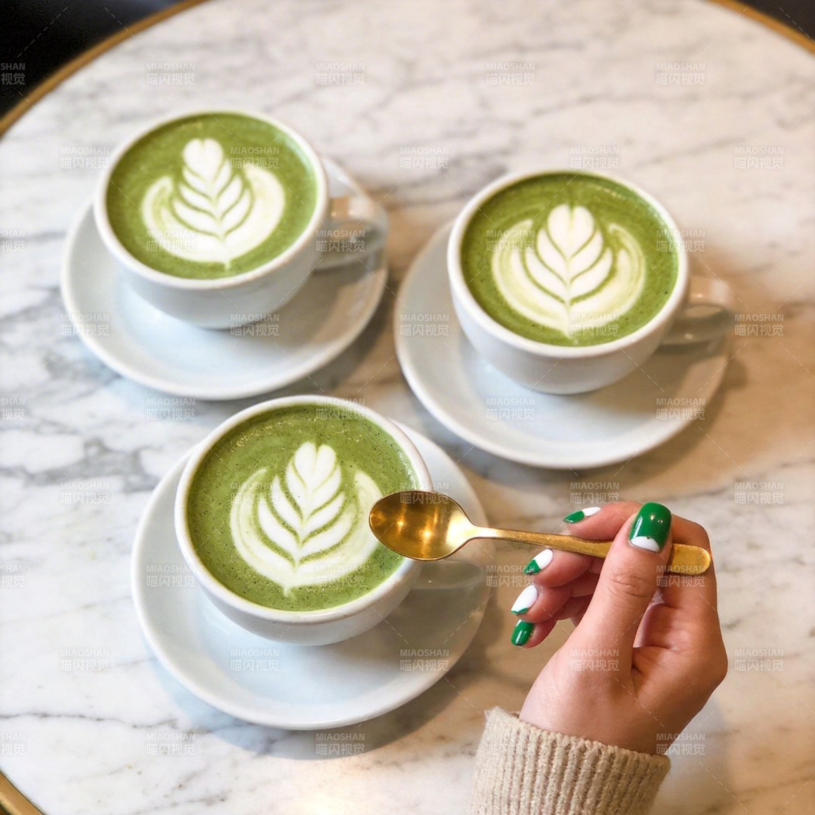 抹茶拿铁艺术图片