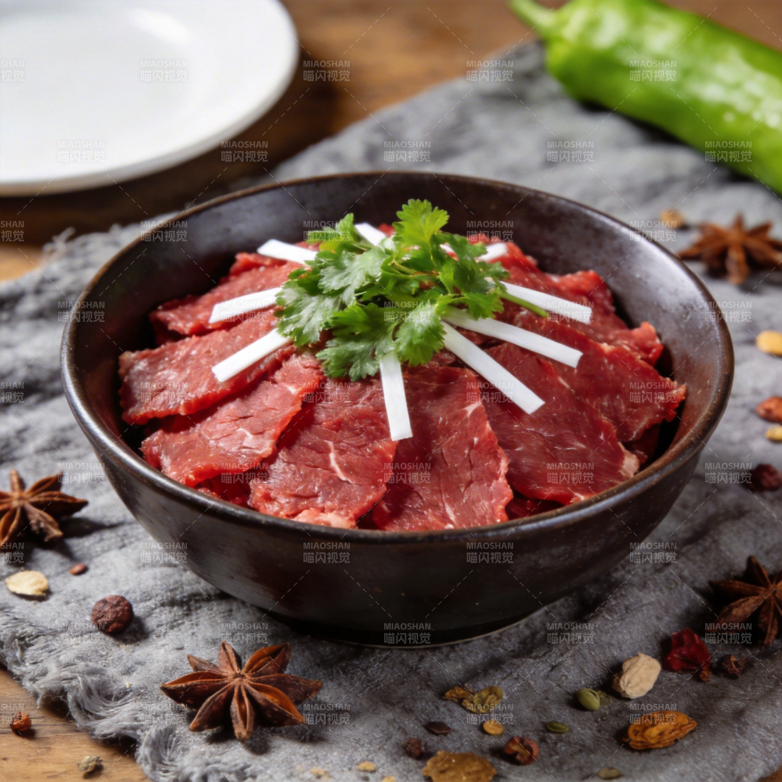 牛肉片配香菜图片