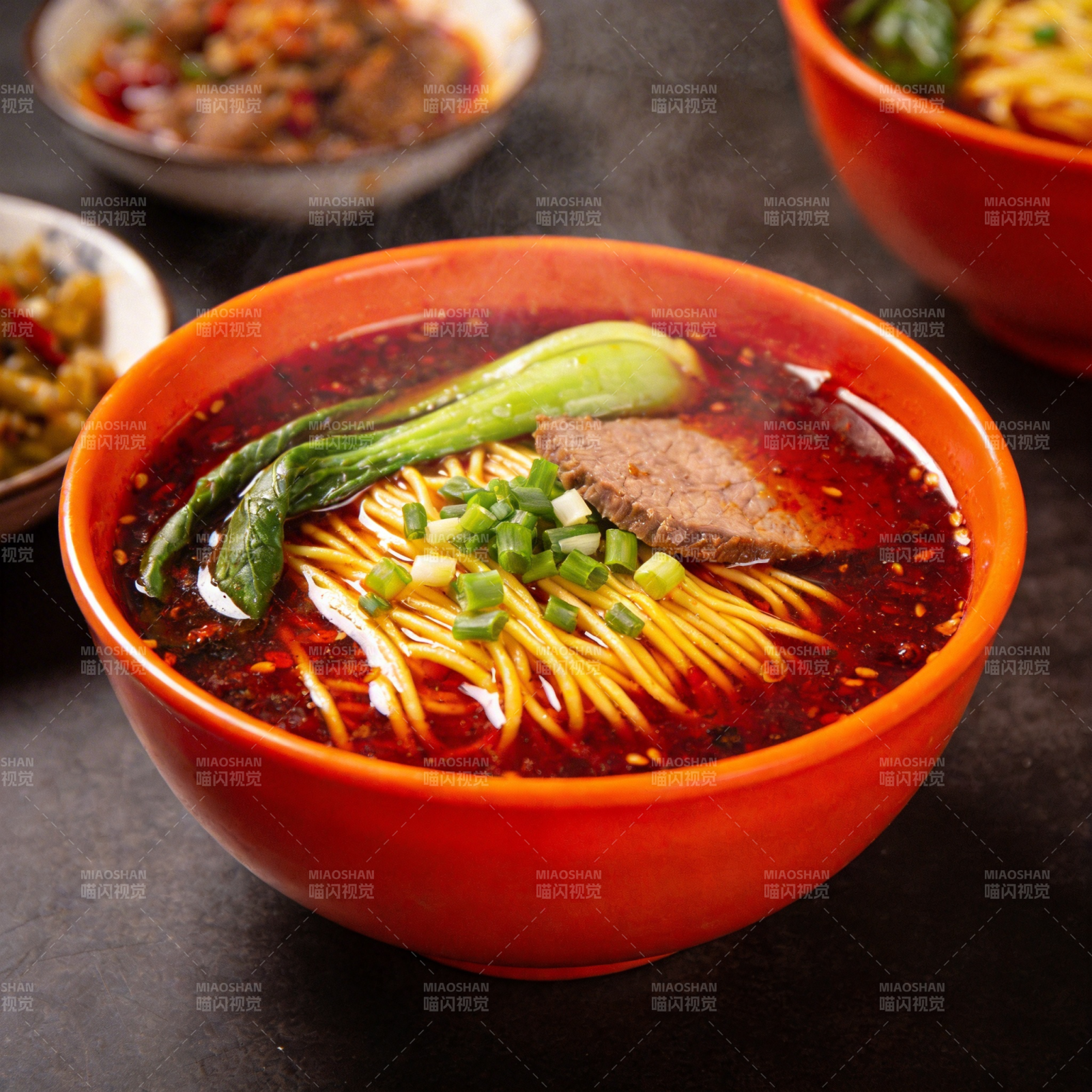 麻辣牛肉面图片