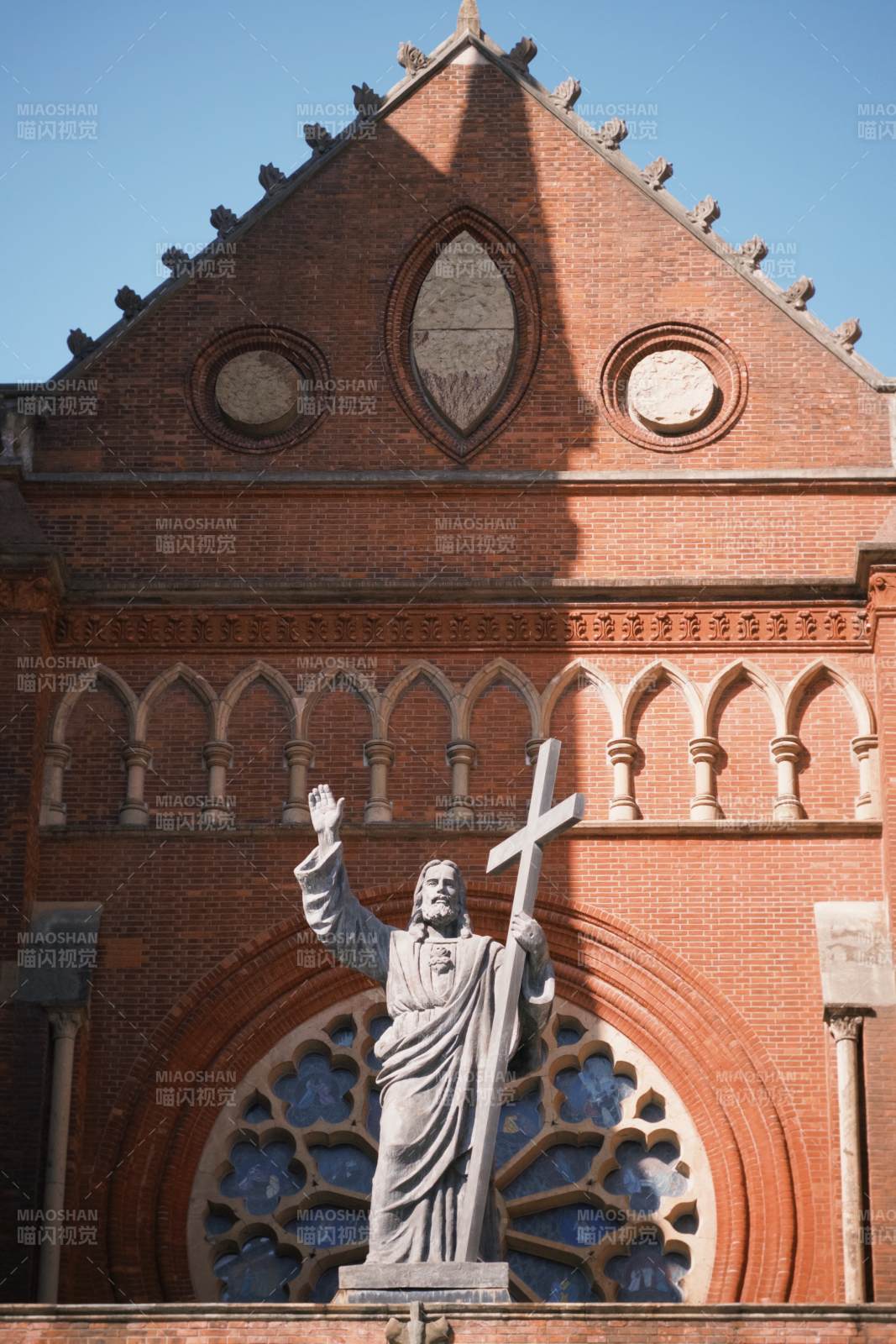 徐家汇天主教堂图片