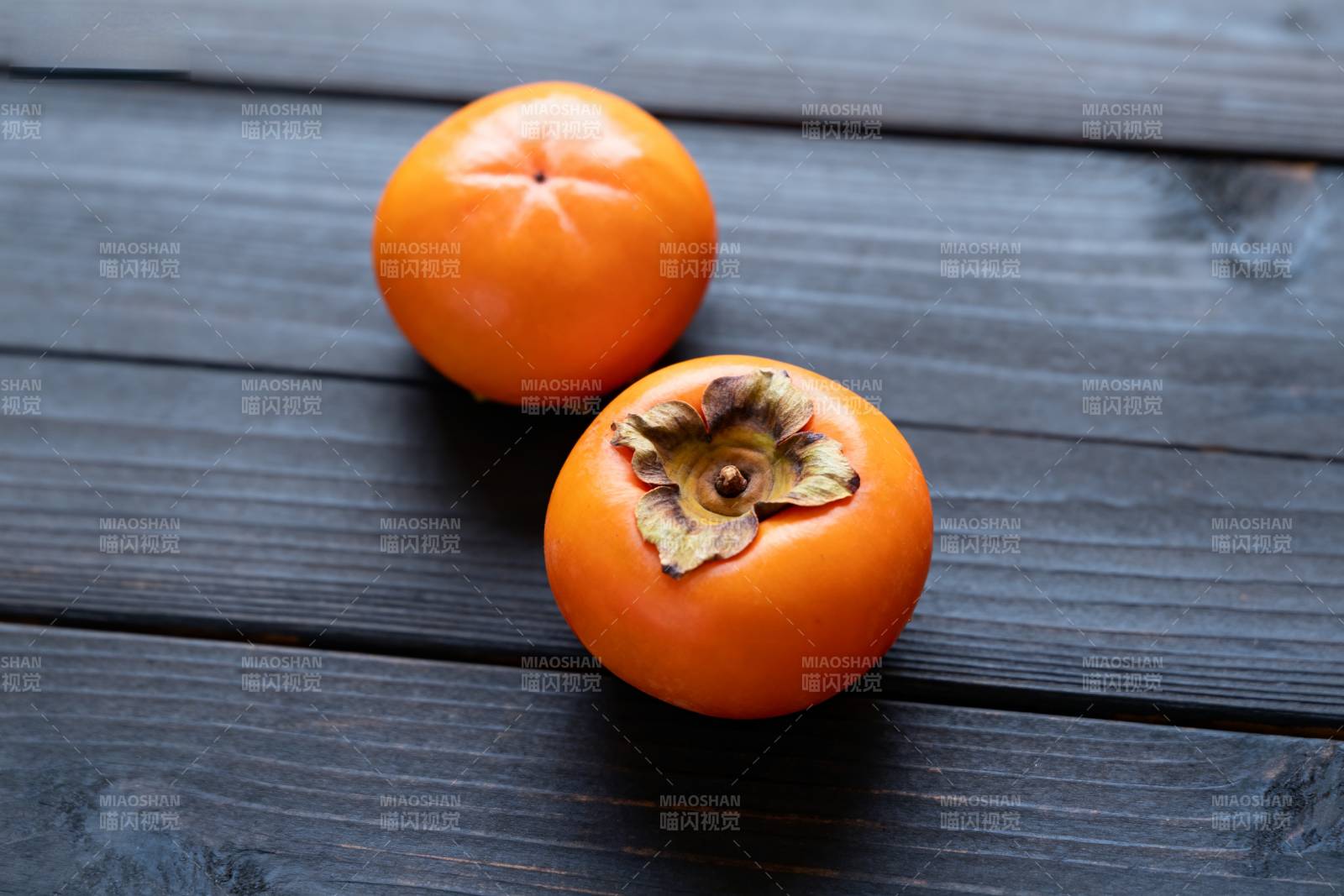 柿子静物图图片