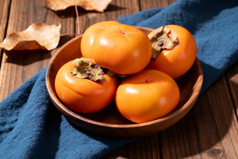 柿子静物图图片