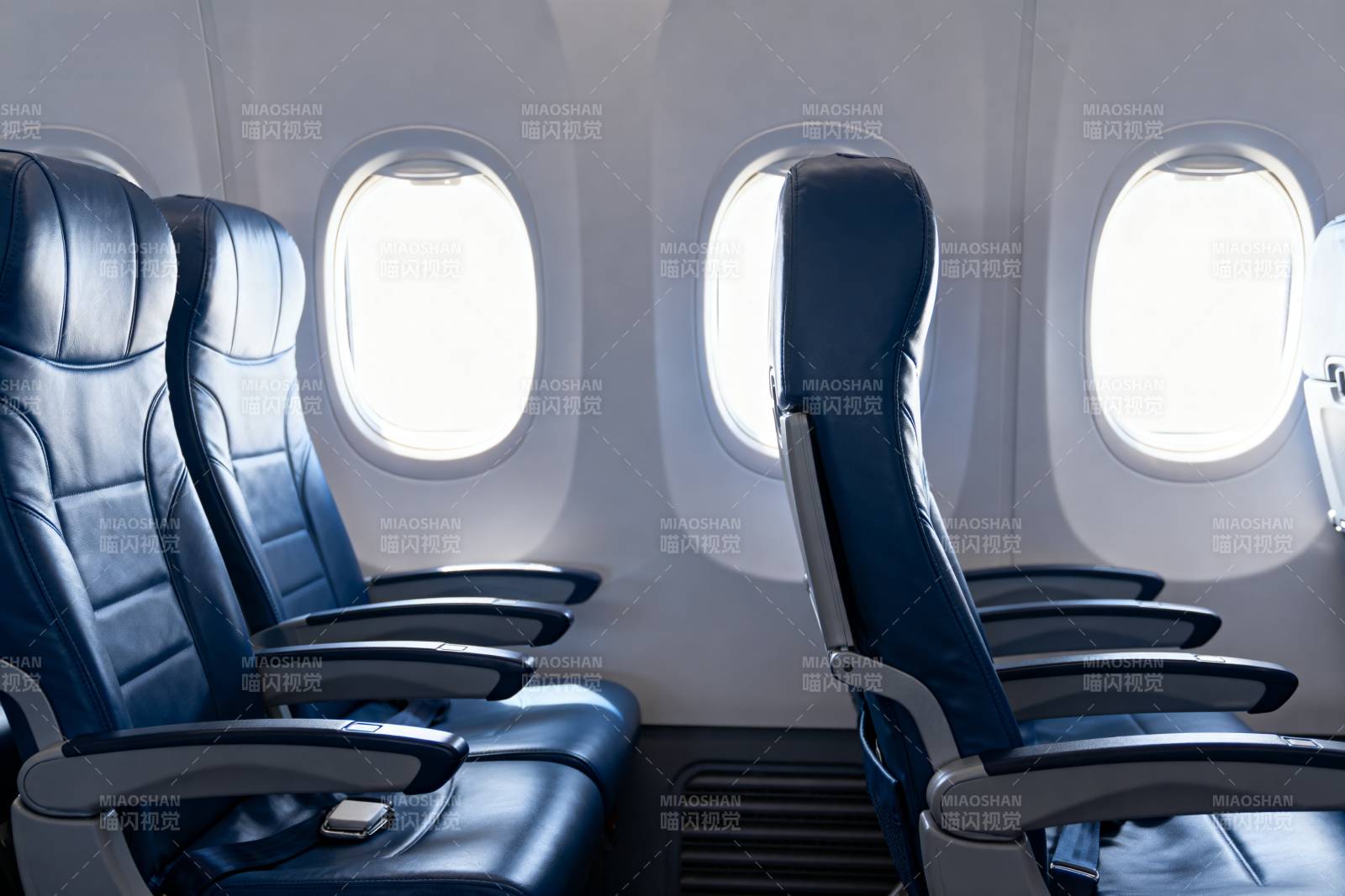 飞机客舱座椅图片
