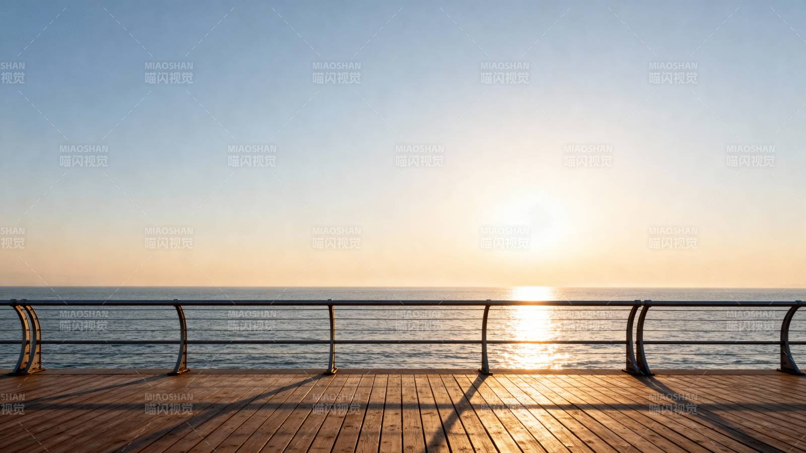 日出海景栈道图片