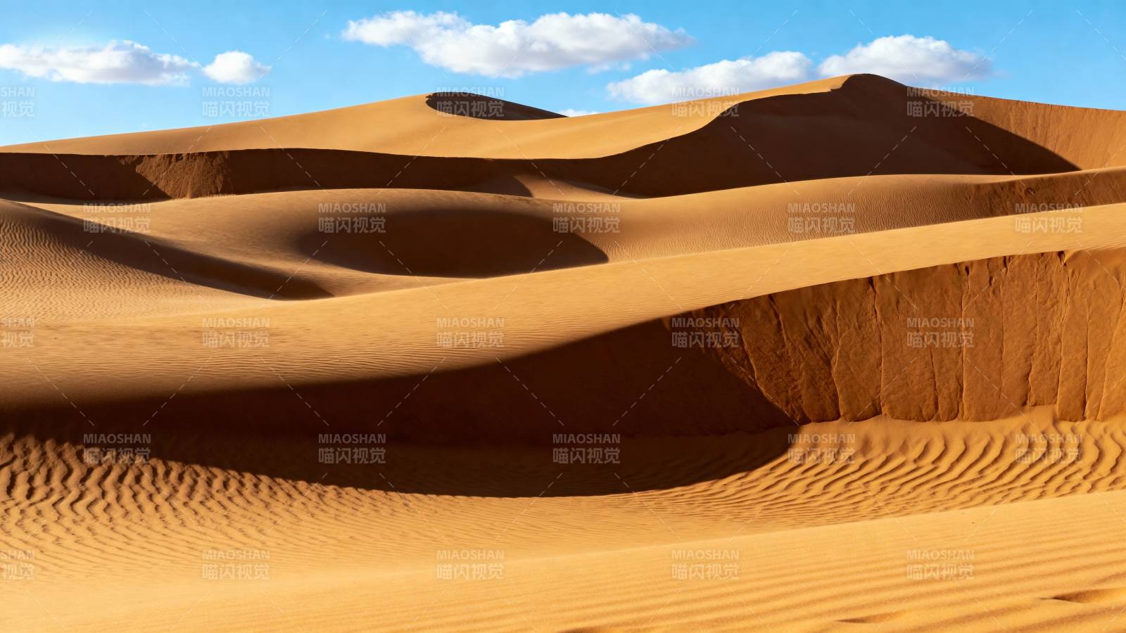 沙漠沙丘风光图片