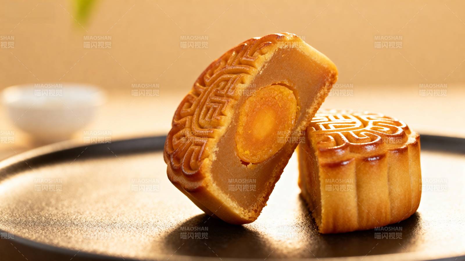 中秋月饼特写图片