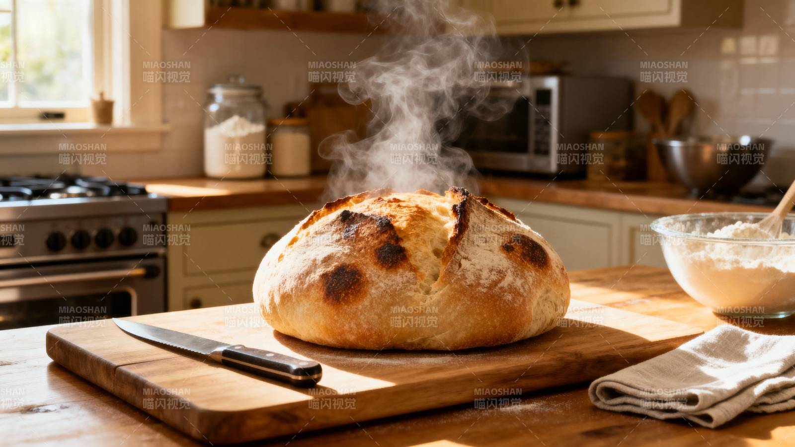 热腾腾的面包出炉图片