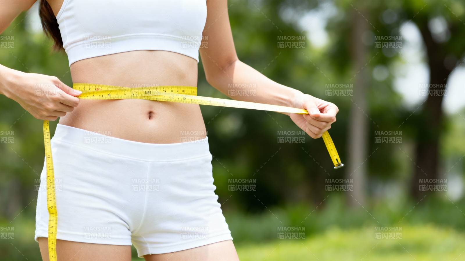 健身测量腰围图片