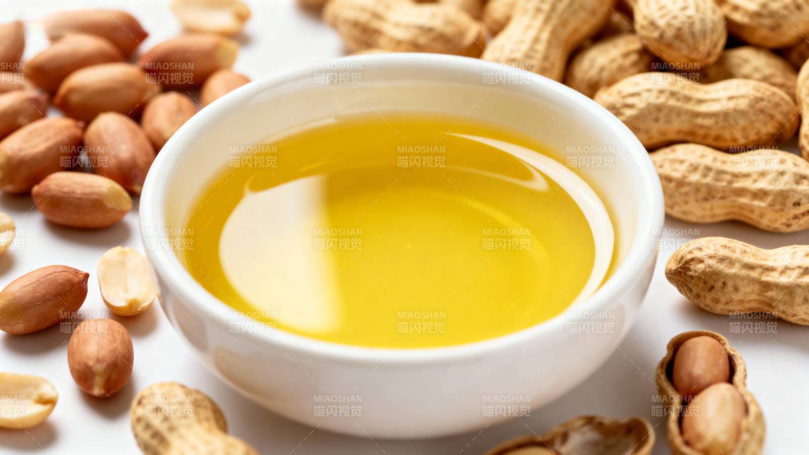 花生油与花生图片