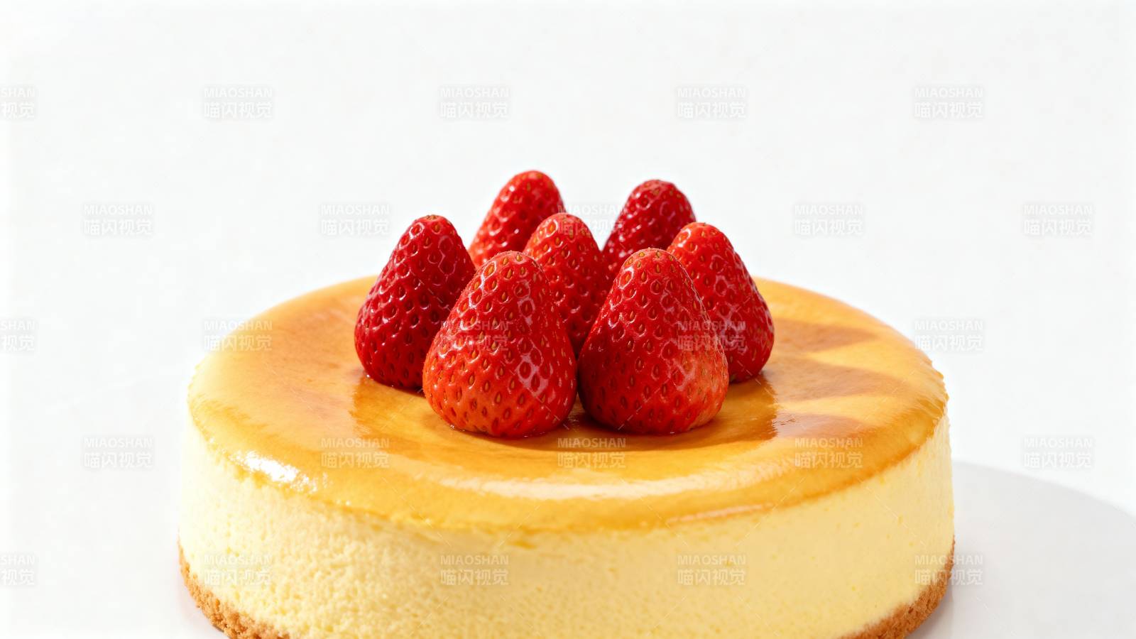 草莓芝士蛋糕图片