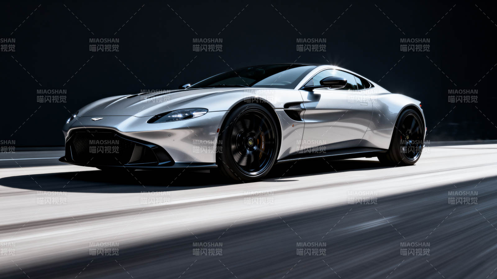 银色跑车疾驰而过图片