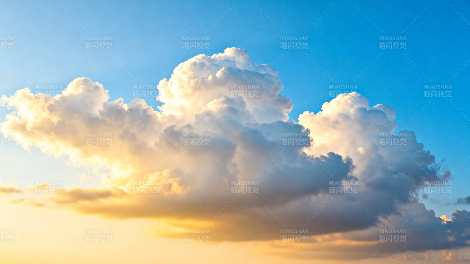 云霞映天际图片