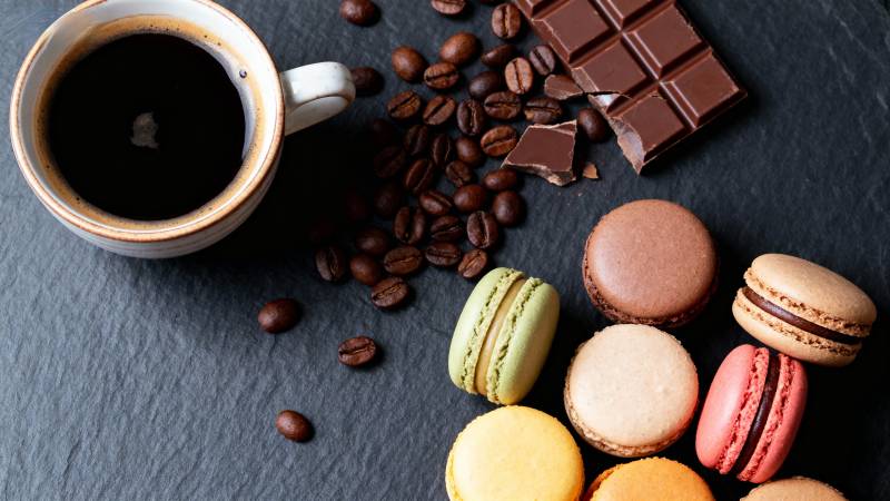 咖啡巧克力马卡龙图片