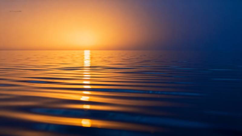 日落海面静谧美图片