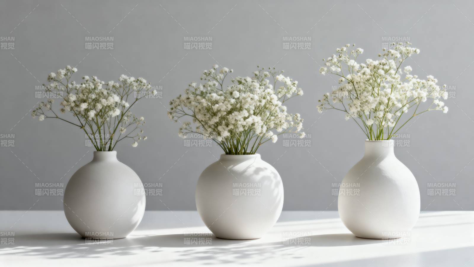 三瓶白花静谧美图片