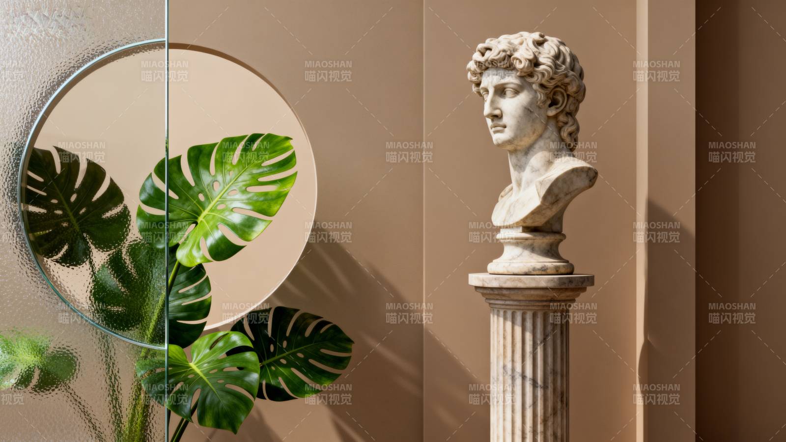 绿植与古典雕像图片