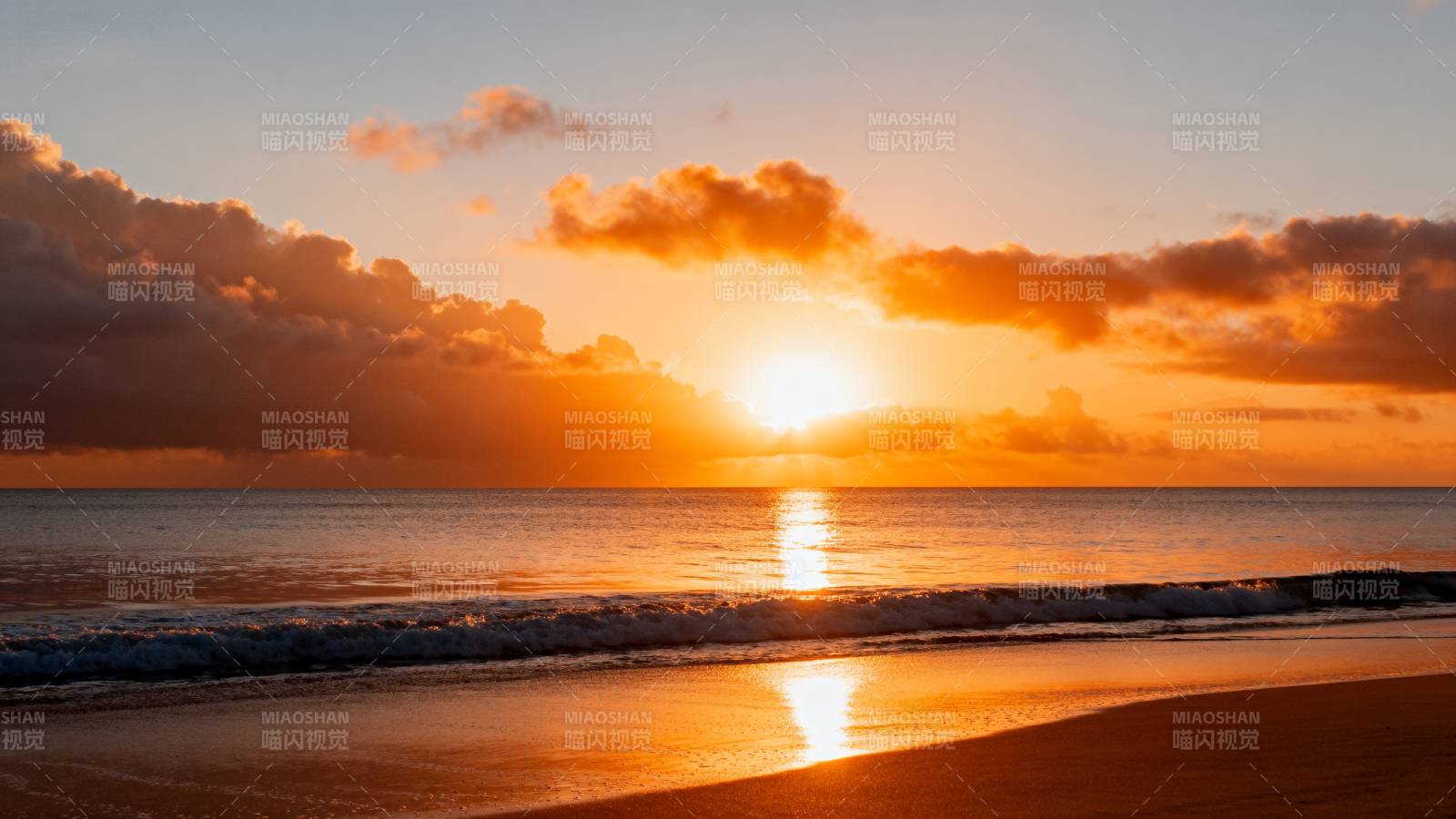 夕阳海滩美景图片