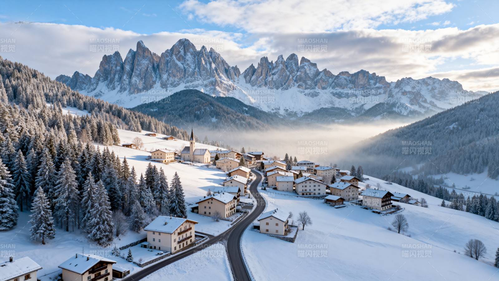 雪岭小镇风光图片