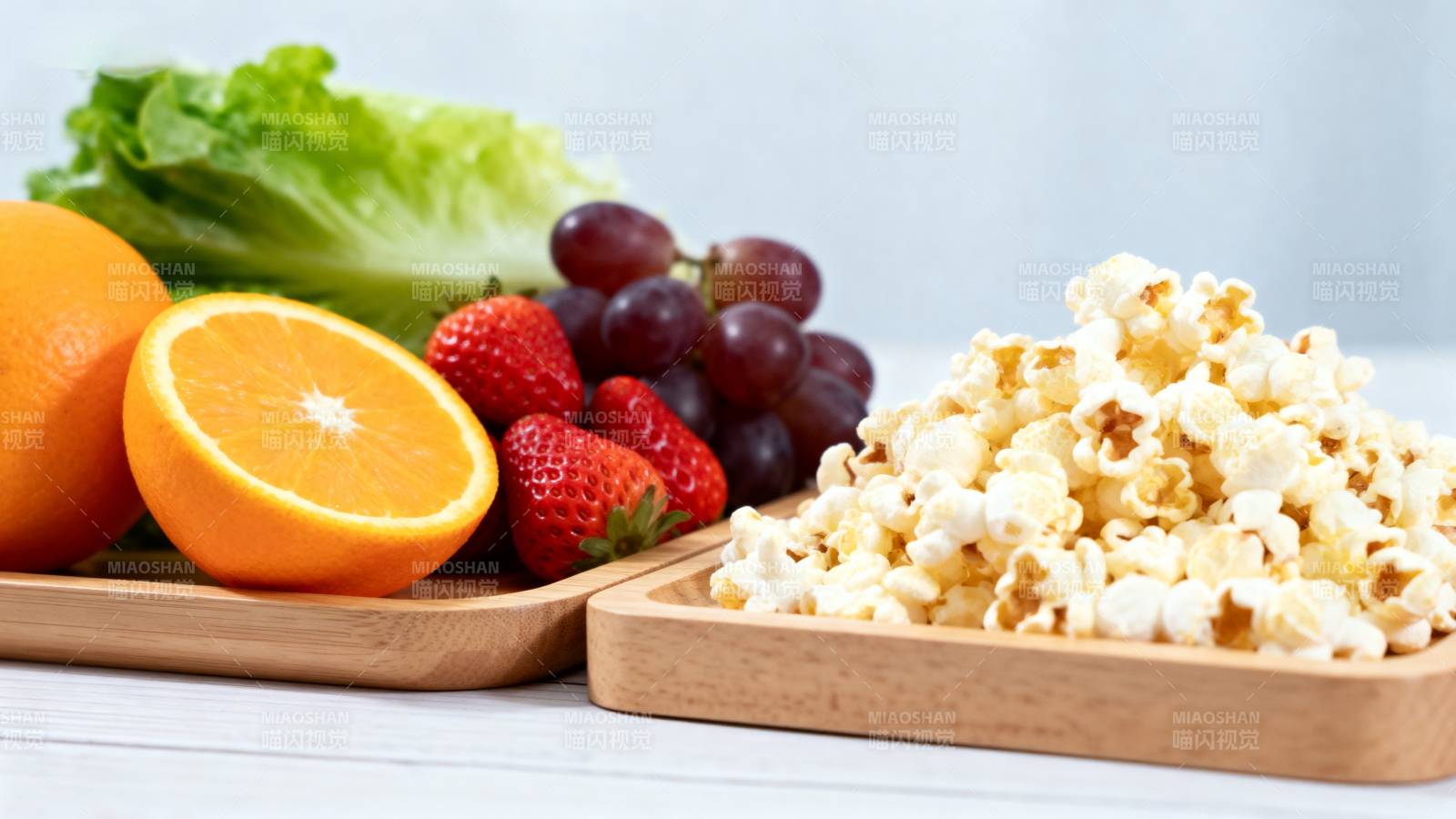 水果与爆米花图片