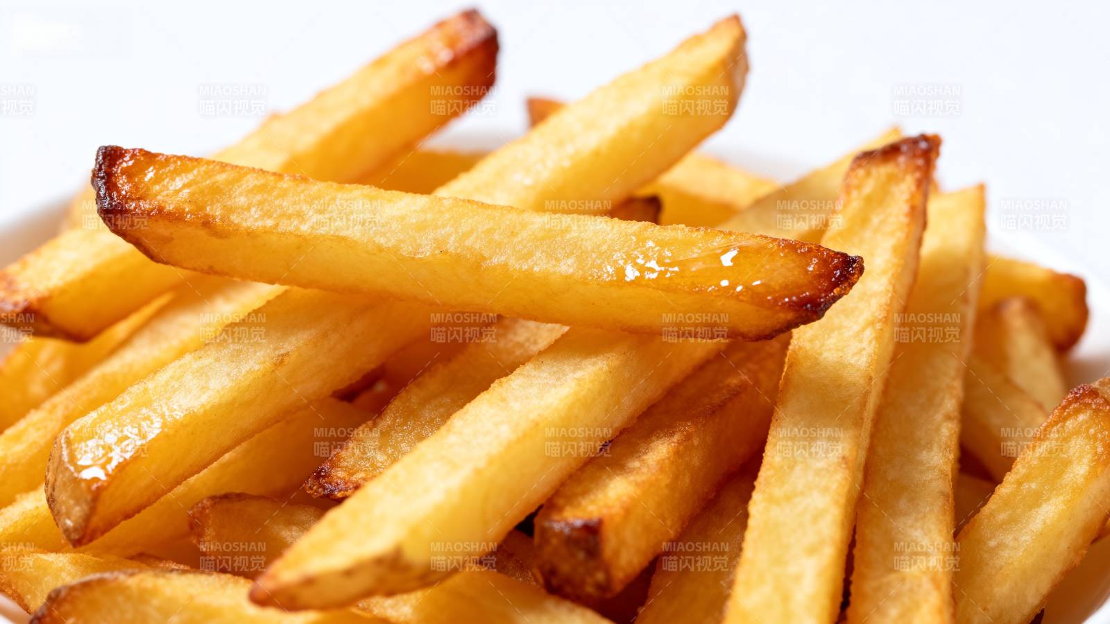 金黄酥脆薯条图片
