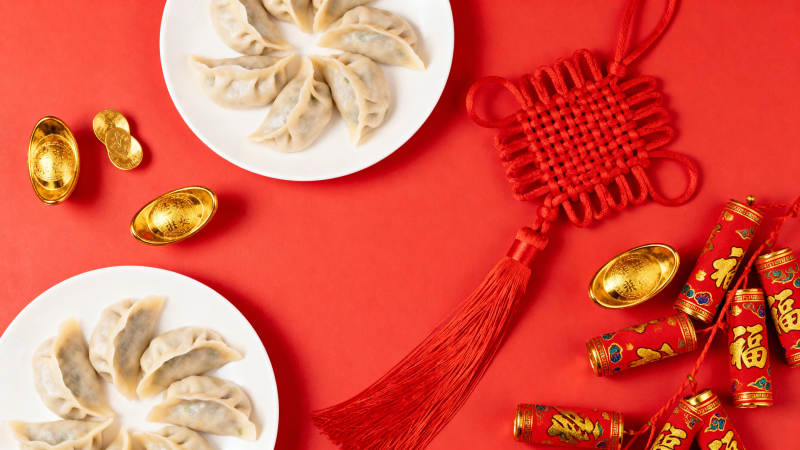 春节美食与吉祥物图片