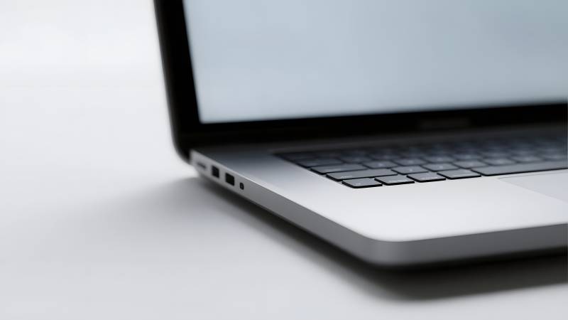 笔记本电脑特写图片