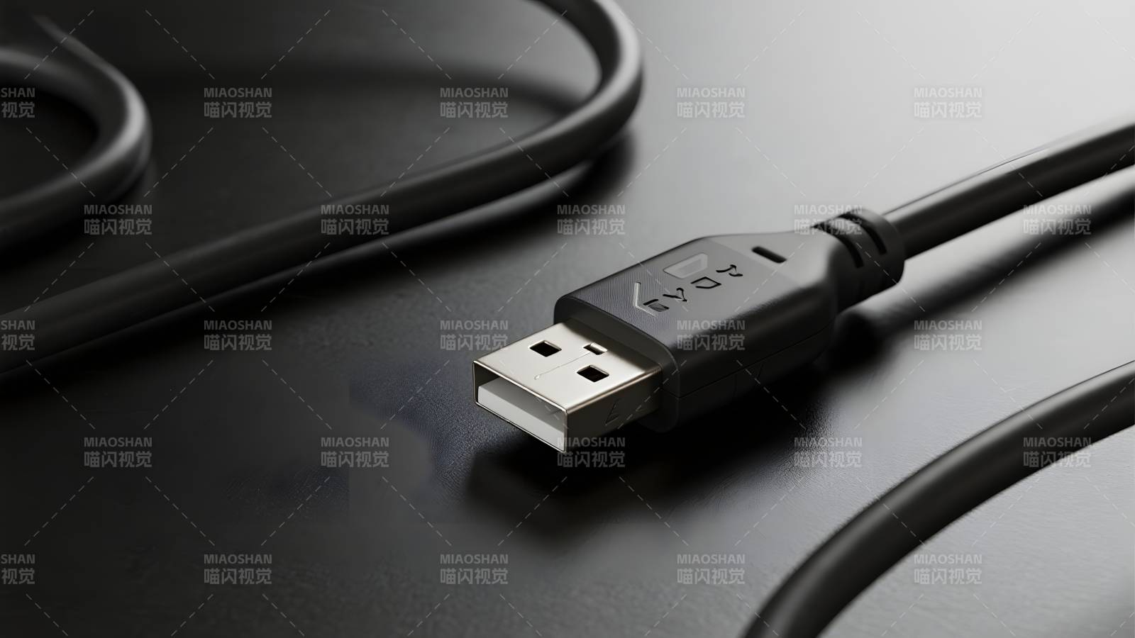 USB数据线特写图片