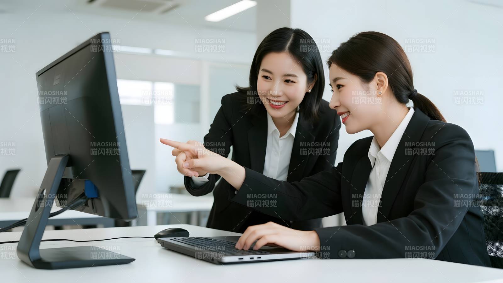 职场协作共进图片