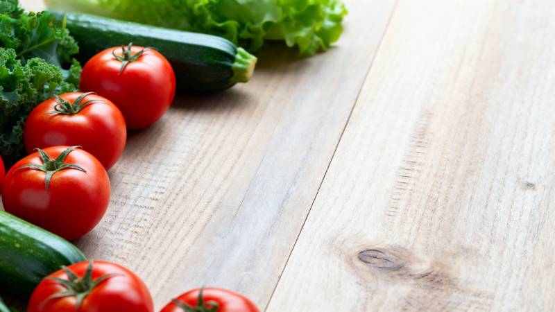 新鲜蔬菜摆盘图片