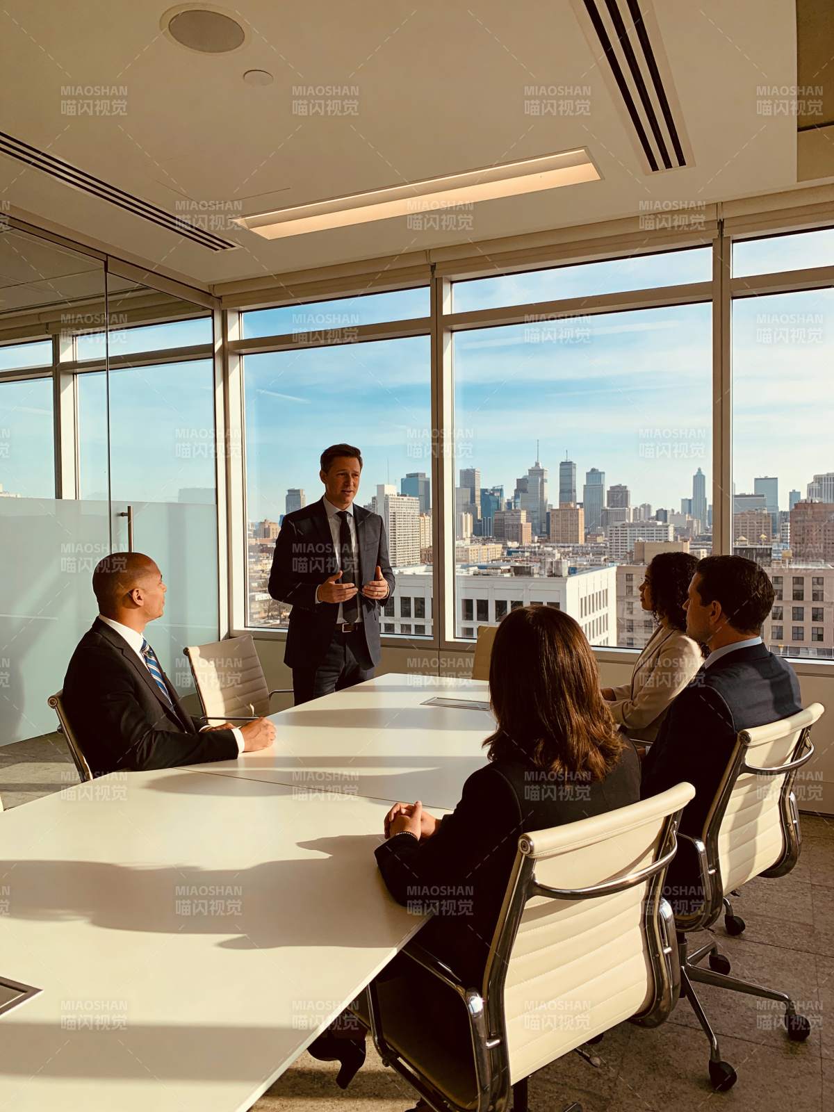 都市商务会议现场图片