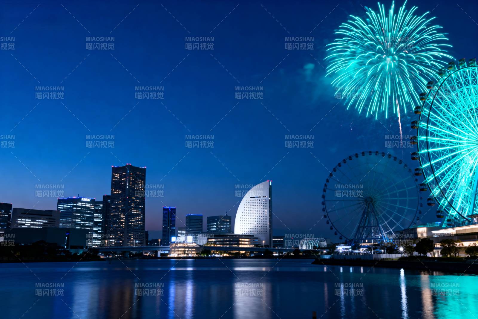 夜景烟花摩天轮图片