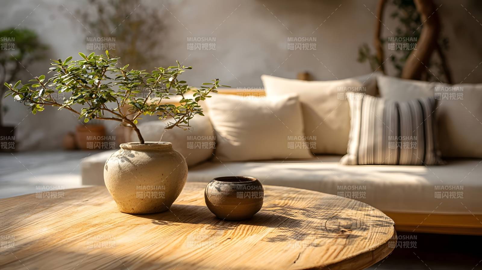 静谧家居一角图片