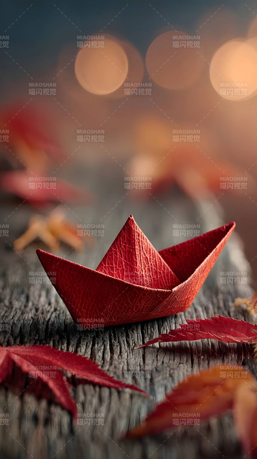 红船秋叶静谧景图片