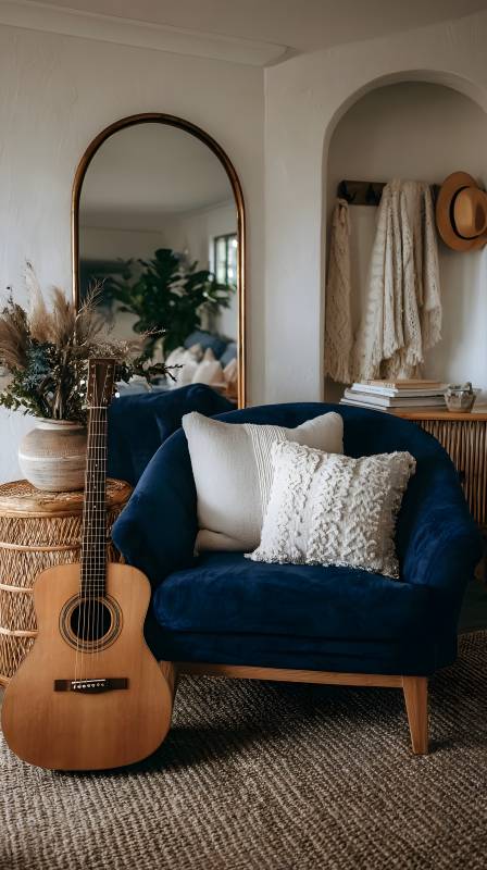 蓝椅吉他静谧角落图片