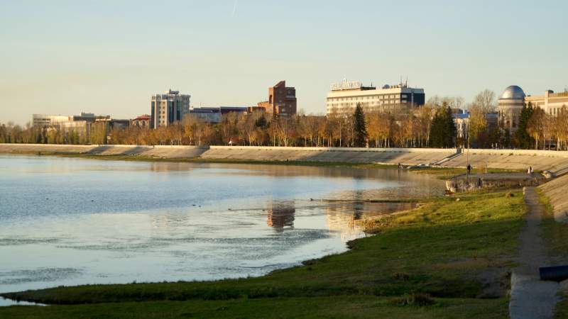 安加拉河畔伊尔库茨克图片