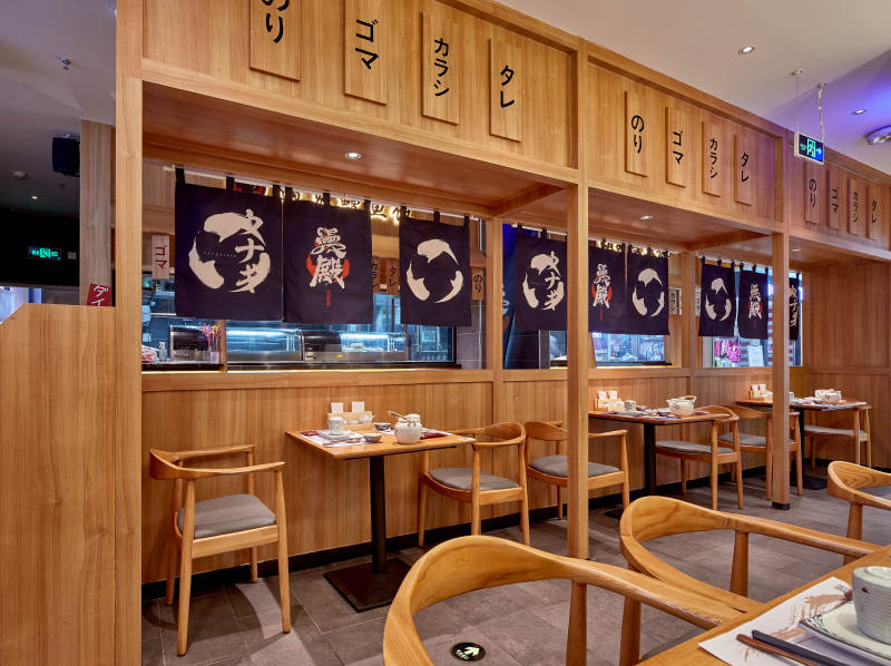 日式餐厅内部景象图片