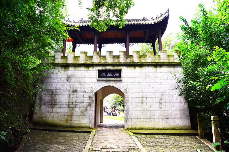 湖北南漳县水镜莊观星阁遗址图片