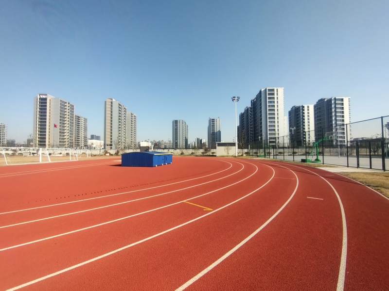 城市跑道风光图片