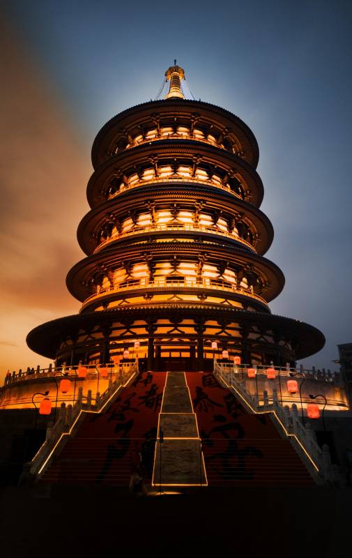 天坛祈年殿夜景图片