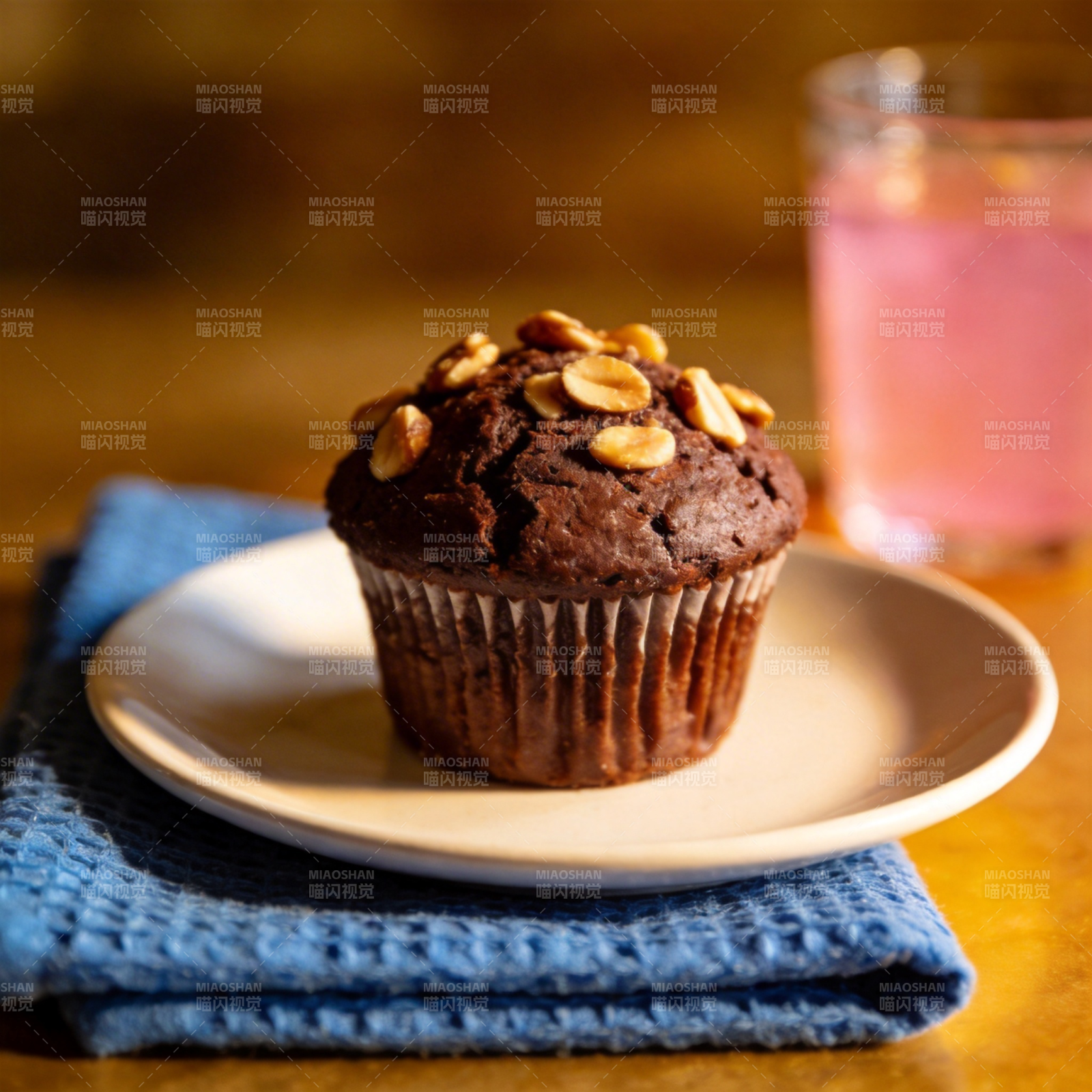 巧克力坚果松饼图片