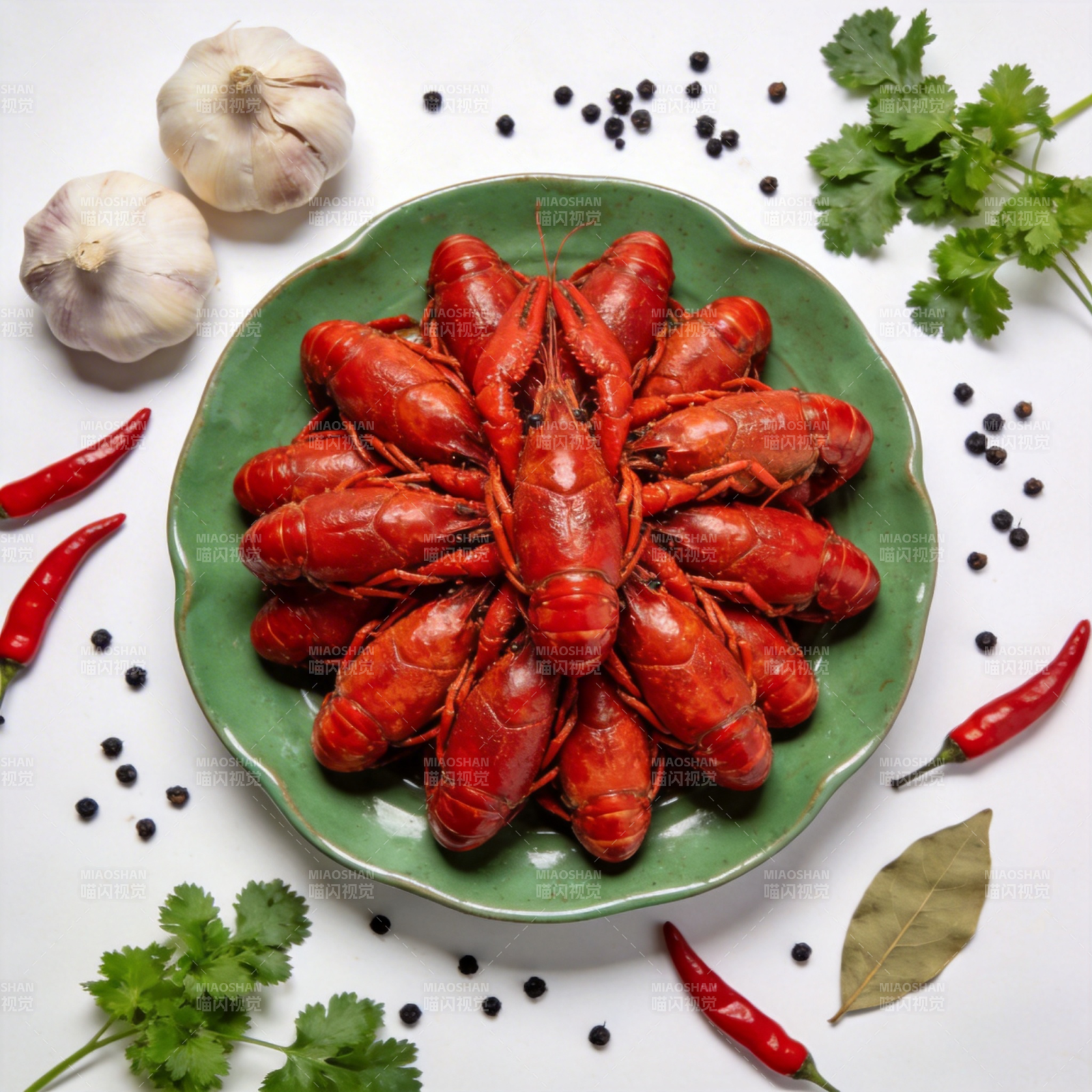 麻辣小龙虾盛宴图片