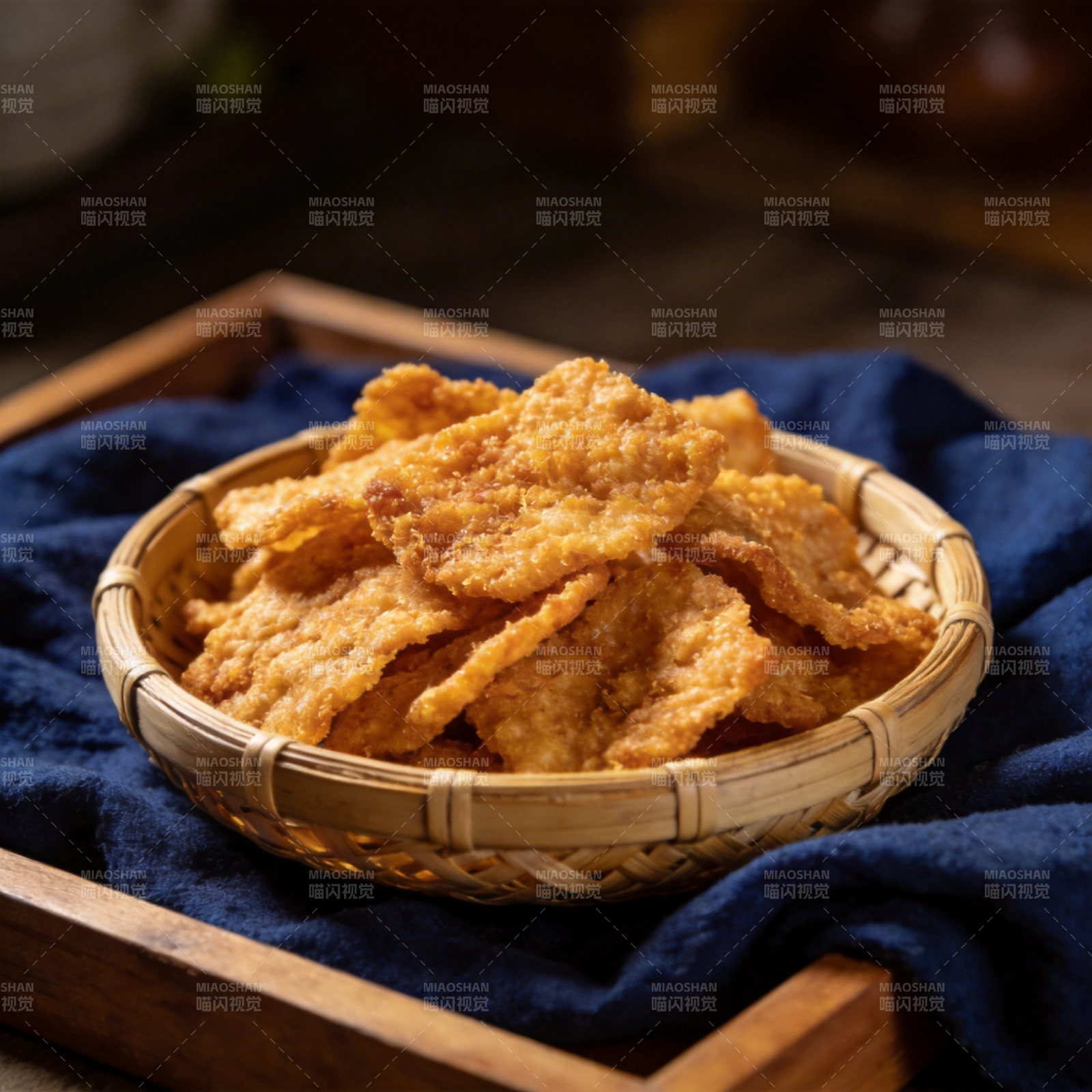 香脆炸鸡皮图片