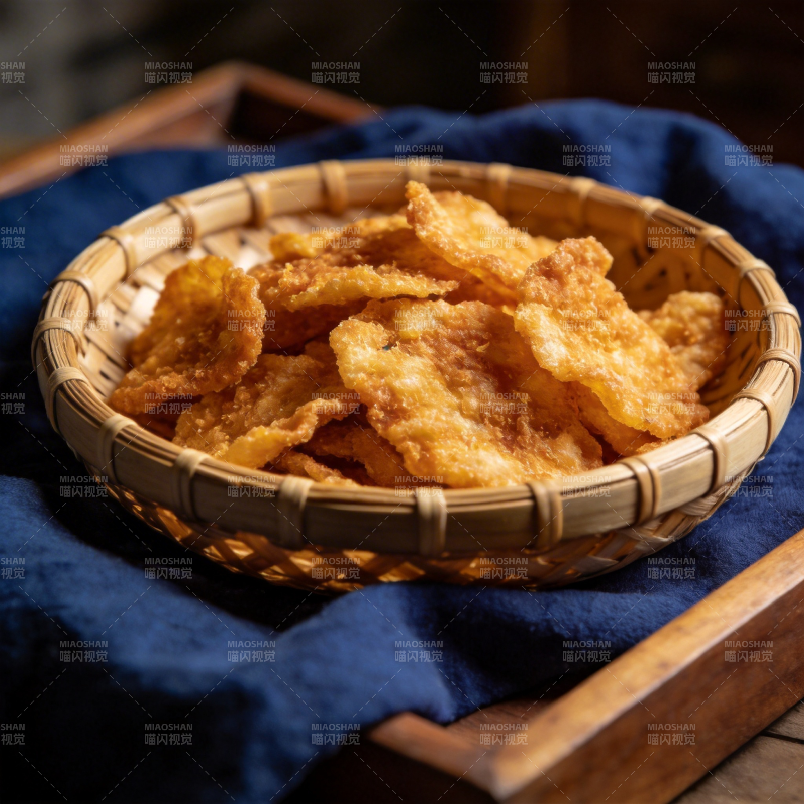 金黄酥脆薯片图片