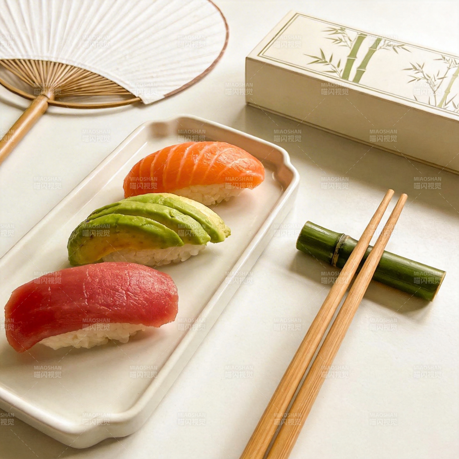 精致寿司三味图片