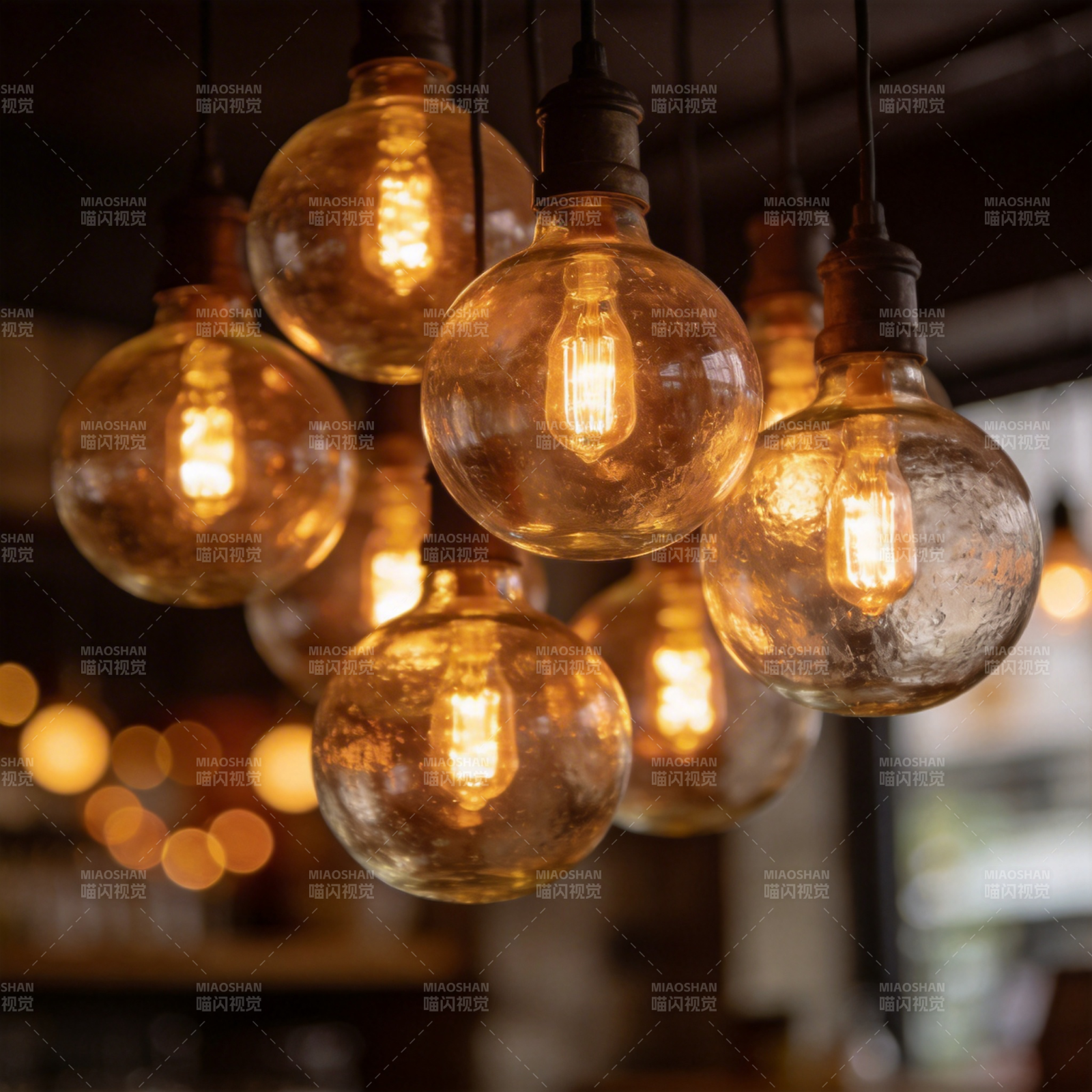 复古灯泡吊灯图片