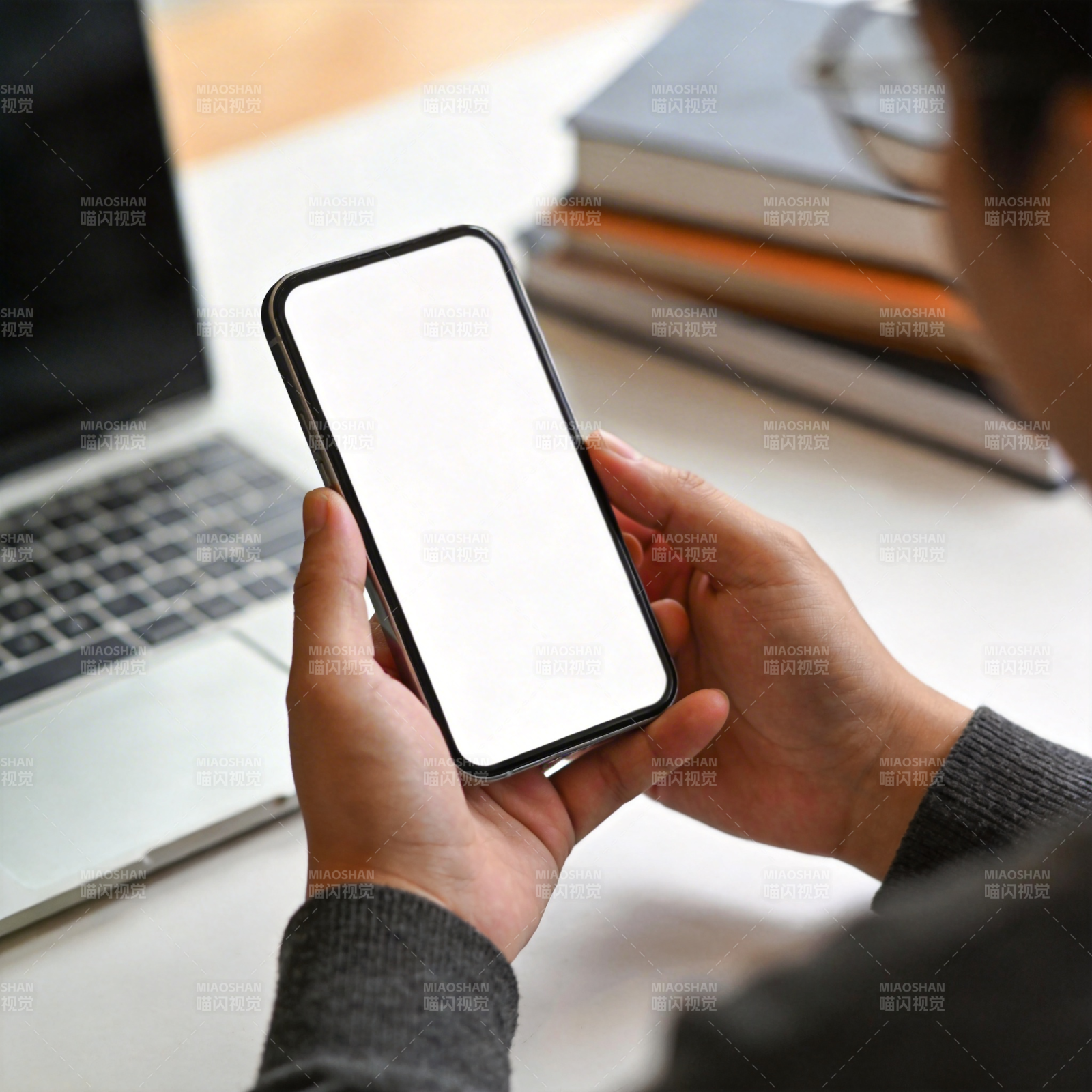 专注手机屏幕图片